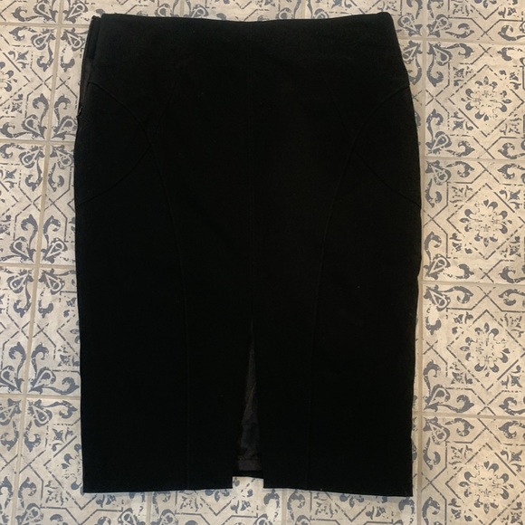 Marciano Pencil Skirt - NWT - Picture 8 of 10